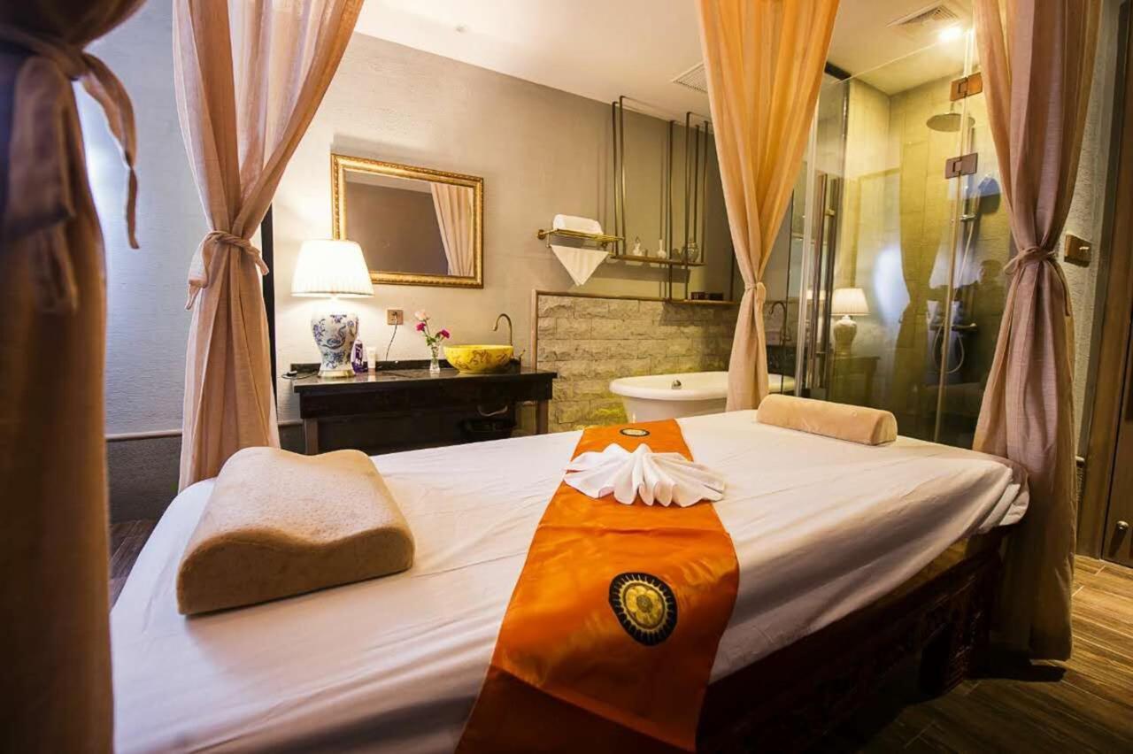 Grand Metropark - 6 Minutes Walk To The West Hotel 5*