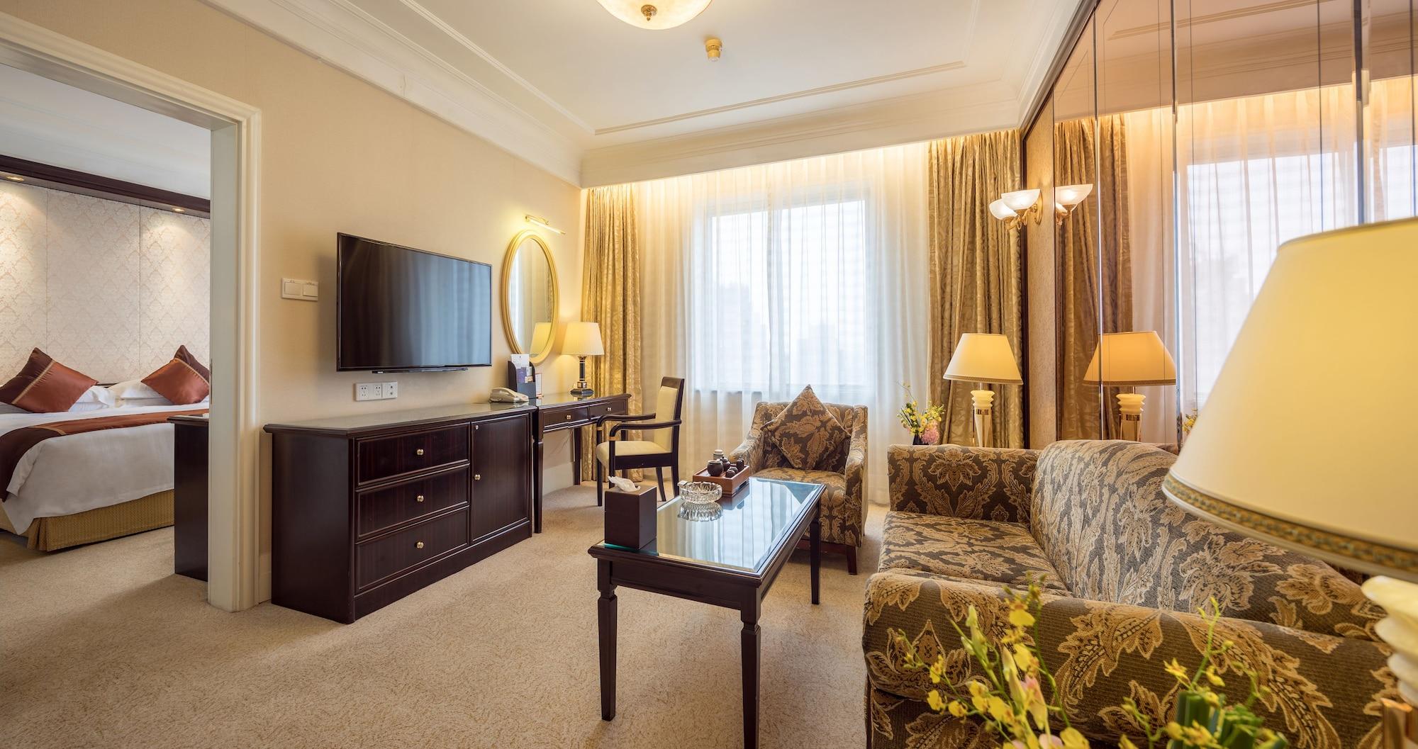 Grand Metropark - 6 Minutes Walk To The West 5*