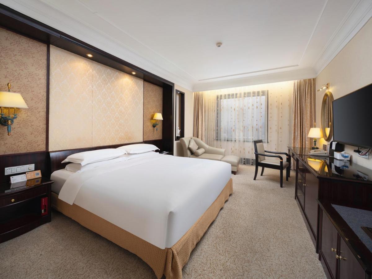 Grand Metropark - 6 Minutes Walk To The West 5*